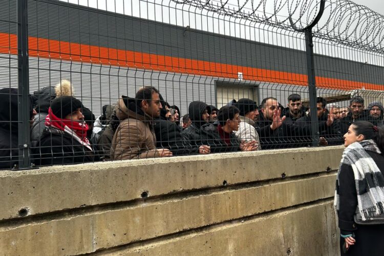 Bunlar emeğe, işçiye düşmandır!