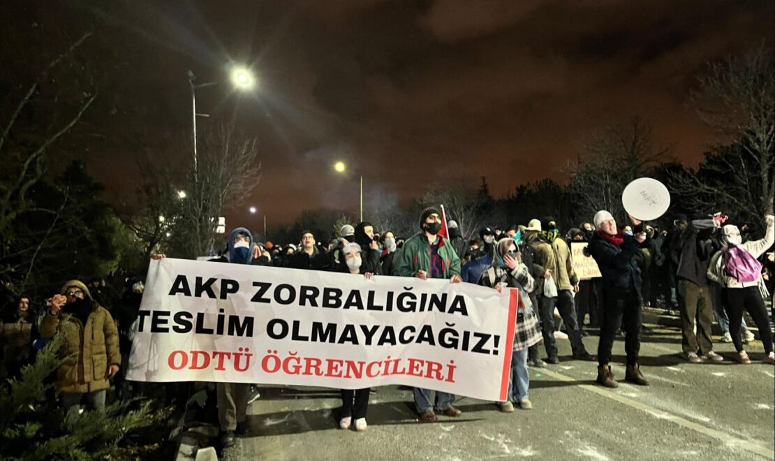 Darbeye, istibdada, karanlığa hayır: Yeni bir cumhuriyet için ileri!