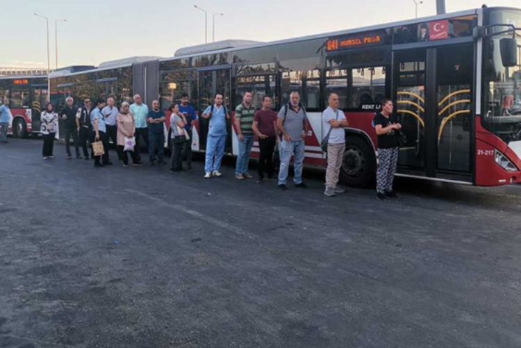 İzmir Büyükşehir Belediyesi elini halkın cebinden çekmelidir!