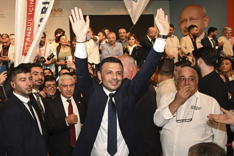 “Çok partili sistem” göstermelik hale gelmiştir