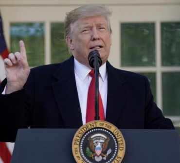 ABD elini Venezuela’dan çek!