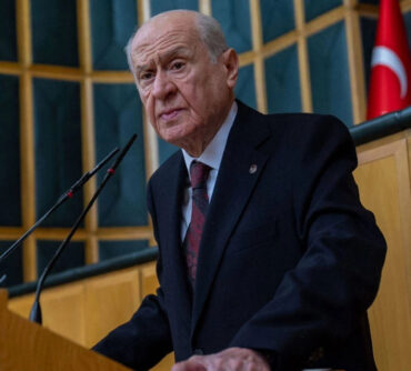 Devlet Bahçeli’nin tehditleri sökmez! Bu ülkenin ilerici birikimi laiklikten vazgeçmez!