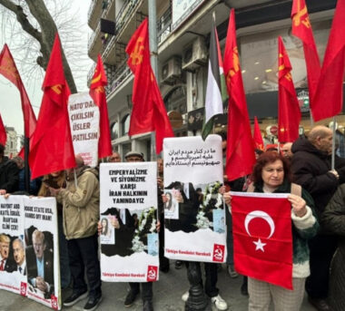 TKH “Haydut ABD, katil İsrail İran’dan elini çek” demek için İran Konsolosluğu önündeydi
