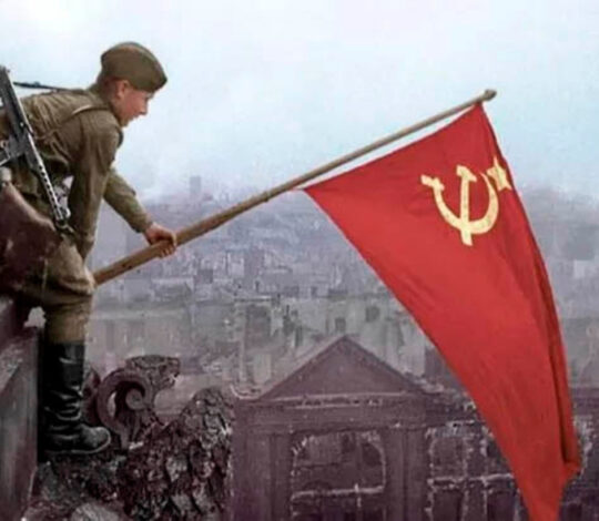 9 Mayıs onların korkusu, insanlığın zaferidir!