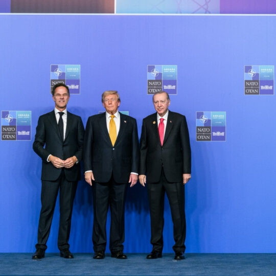 TKH’den “NATO Zirvesi” değerlendirmesi: Yeni bir dünya savaşının yolu bizzat NATO tarafından döşeniyor