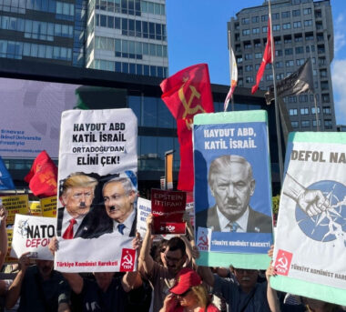 Onlar NATO’cu, biz yurtseveriz!