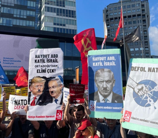 Onlar NATO’cu, biz yurtseveriz!