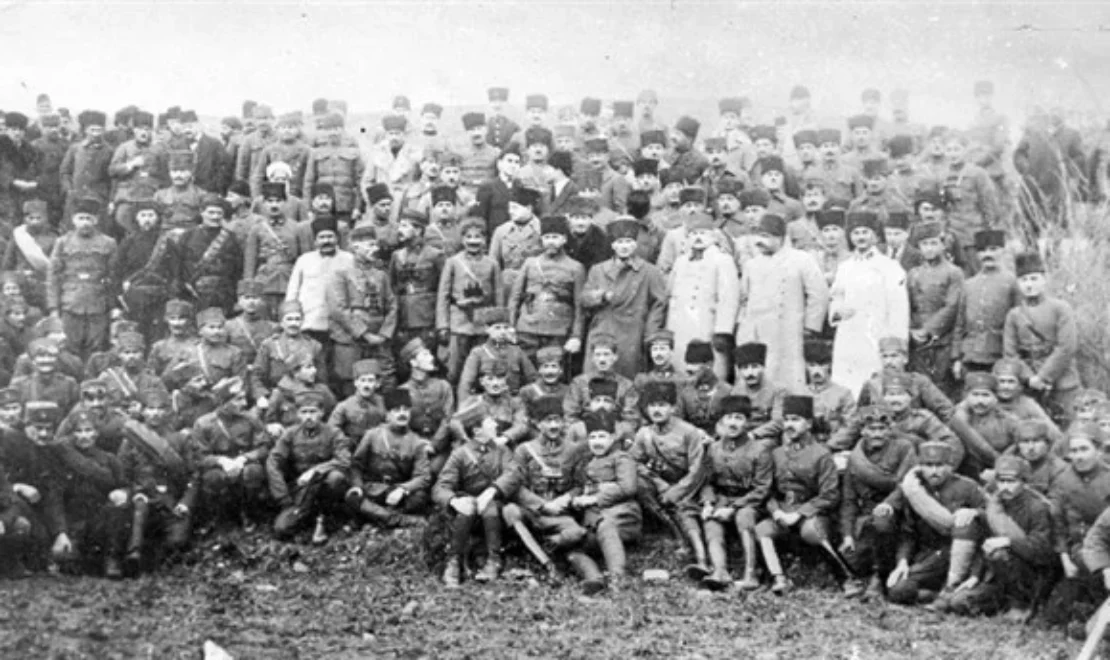 30 Ağustos, NATO’ya selam duranların değil, emperyalizme karşı mücadele edenlerindir!