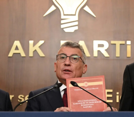Kürt sorununda çözümün yolu istibdat rejiminden geçmiyor