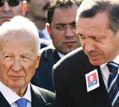 AKP, 12 Eylülcüdür