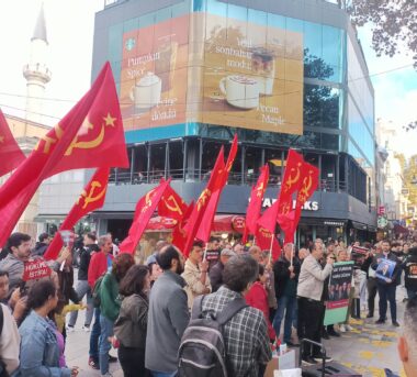 TKH’den fon soygununa tepki: AKP’ye “temizlik” kargosu gönderildi