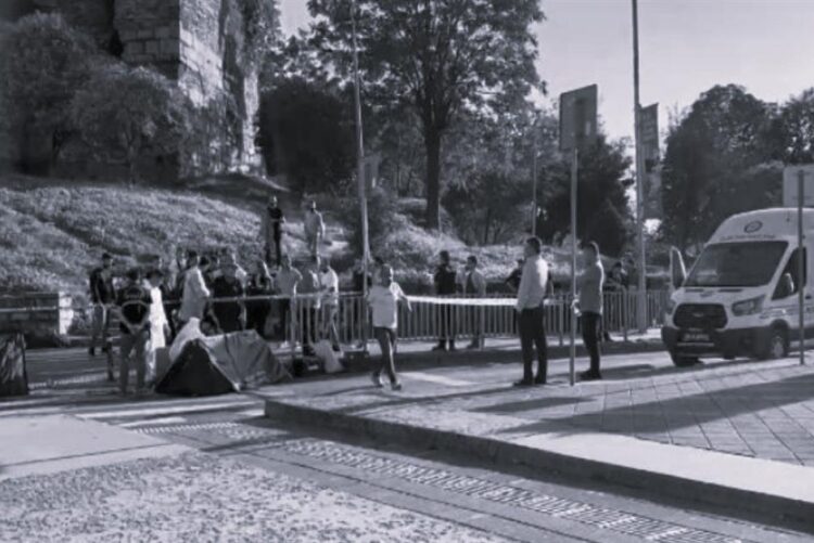 Kadınların yaşamını karartan gerici istibdat rejimidir