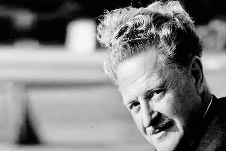 SEVDALINIZ KOMÜNİSTTİR